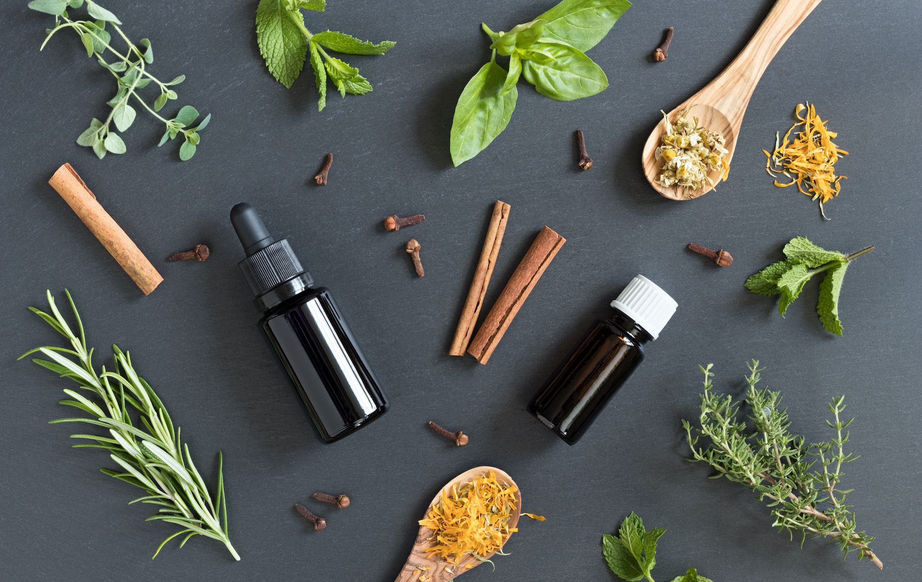 slider-huiles-essentielles-pharmacie-des-sports-evron